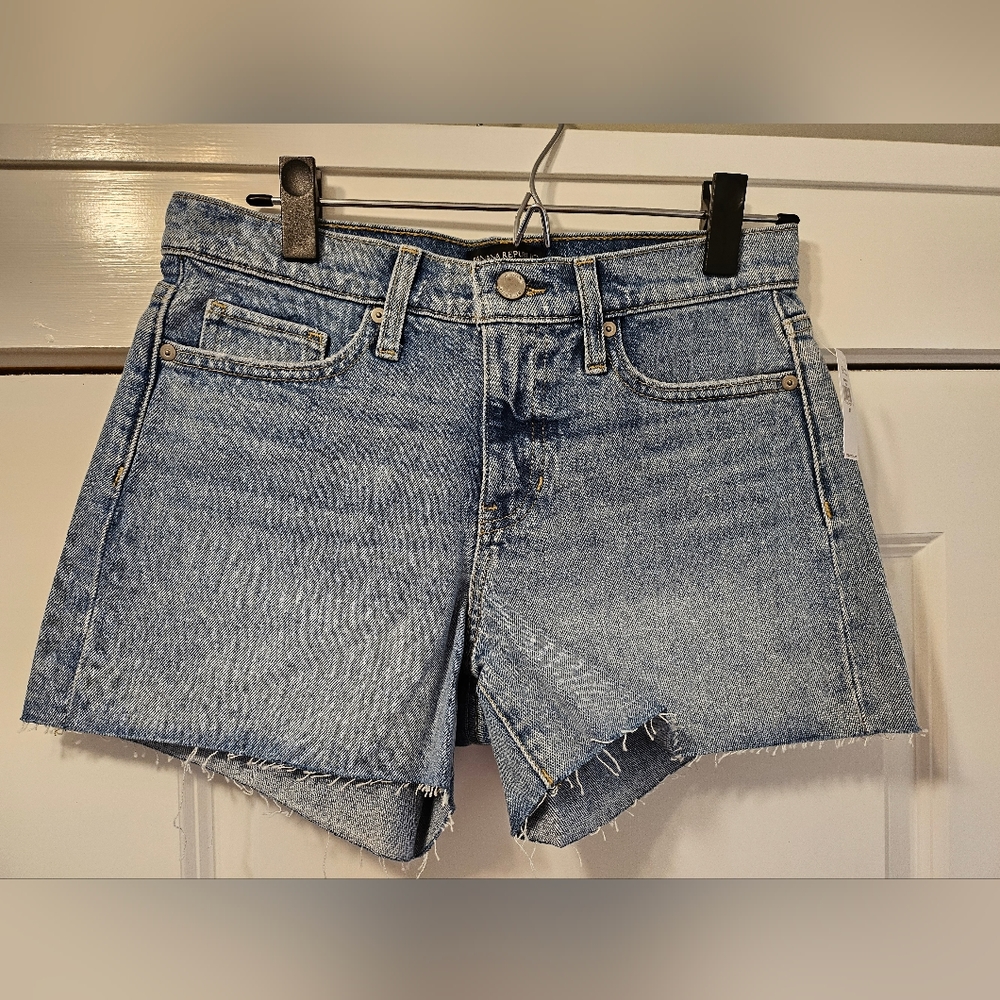 Banana Republic Denim Shorts NWT Size 27